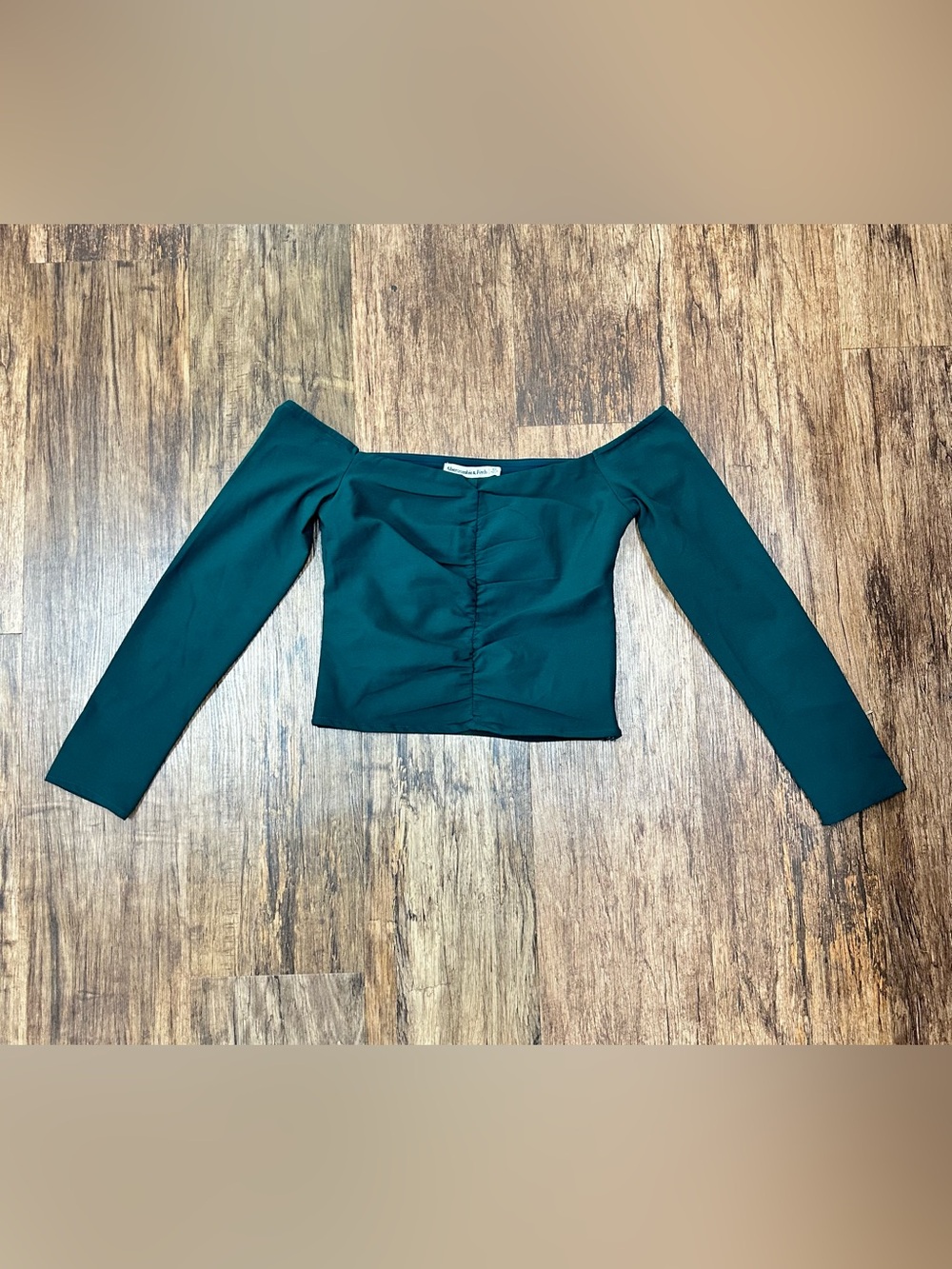 Abercrombie & Fitch Off-Shoulder Long Sleeve Top in Emerald Green